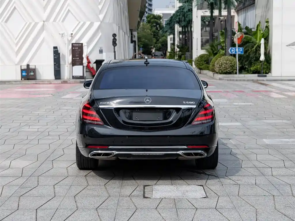 Mercedes-Benz Maybach S-Class 2020