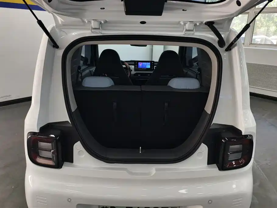 Geely Galaxy Panda 2024
