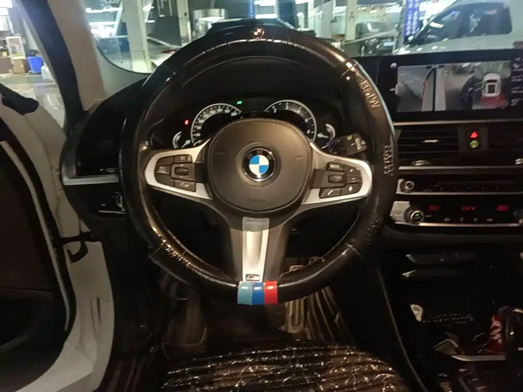 BMW X3 2019 — фото 11
