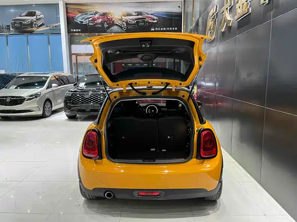 MINI 2014