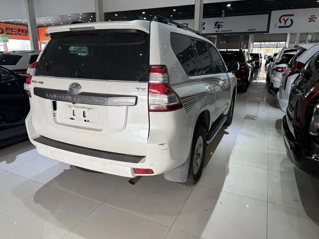 Toyota Prado 2017 — фото 5