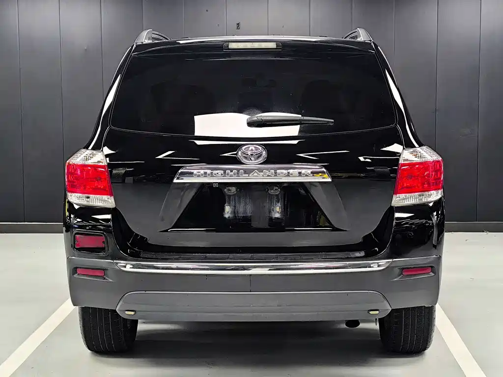 Toyota Highlander 2014 — фото 18