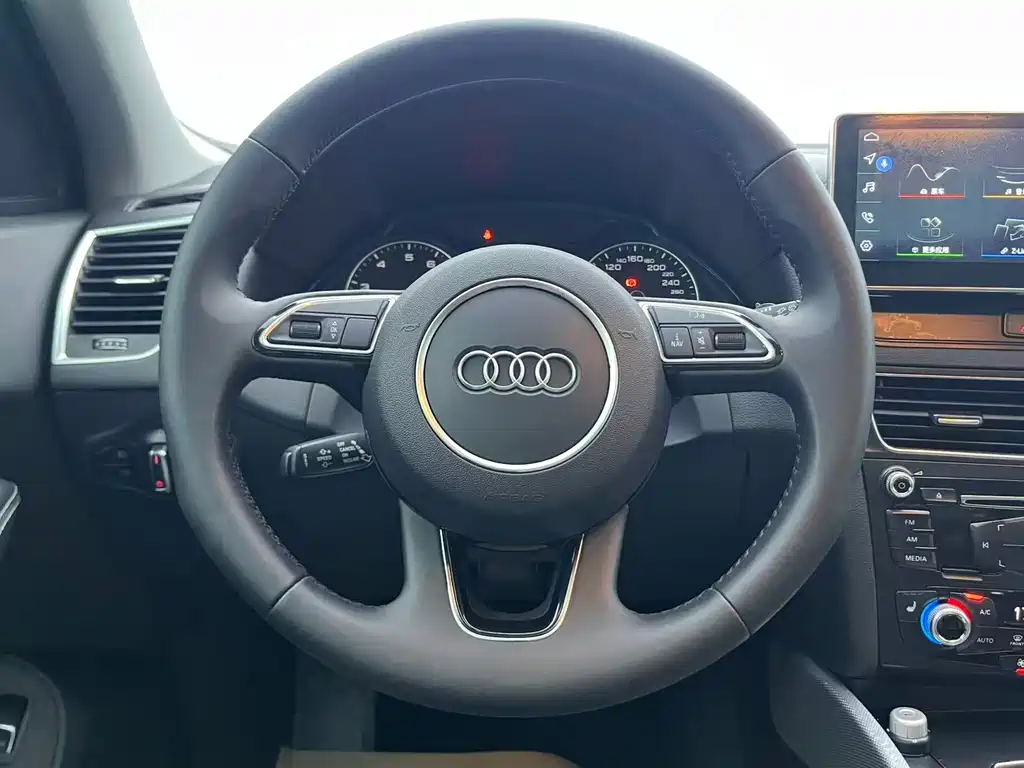 Audi Q5 2018 — фото 17