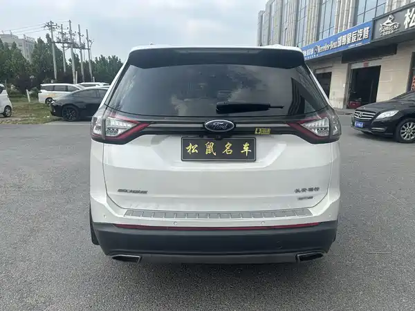 Ford Edge 2015