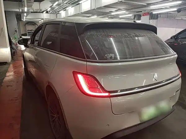 Baojun Yunduo 2023
