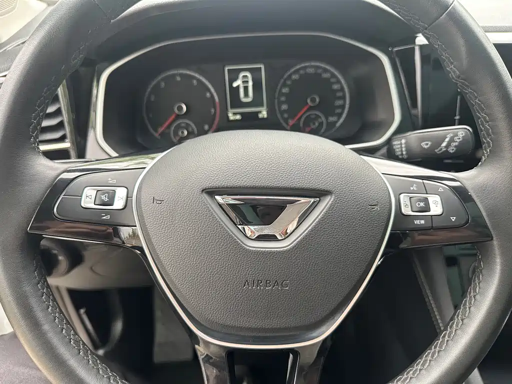 Jetta VS7 2023 — фото 13