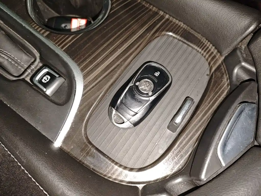 Buick Envision Plus 2019 — фото 9