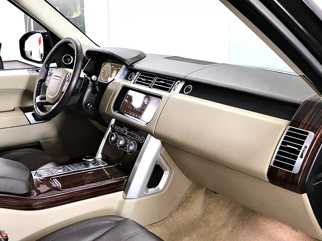 Land Rover Range Rover 2017 — фото 15