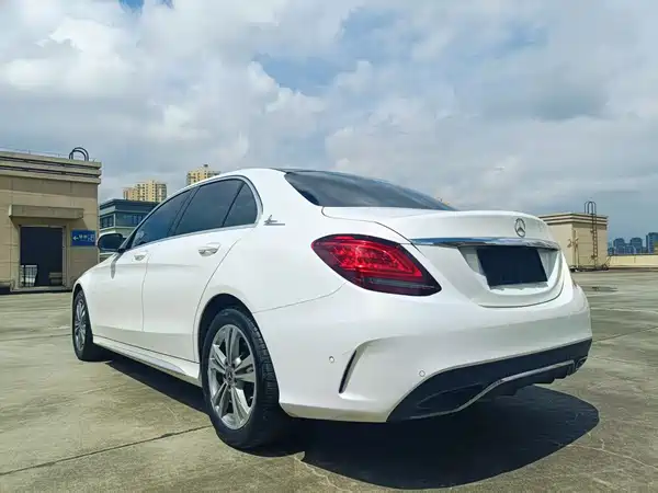 Mercedes-Benz C-Class 2020