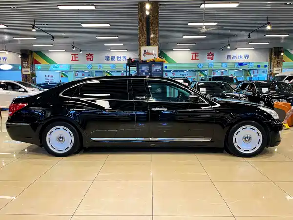 Hyundai Equus 2013