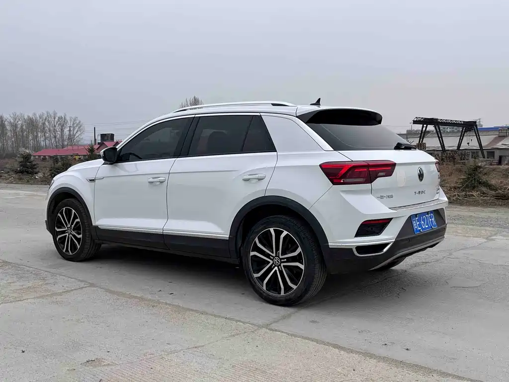 Volkswagen T-Roc 2021 — фото 26
