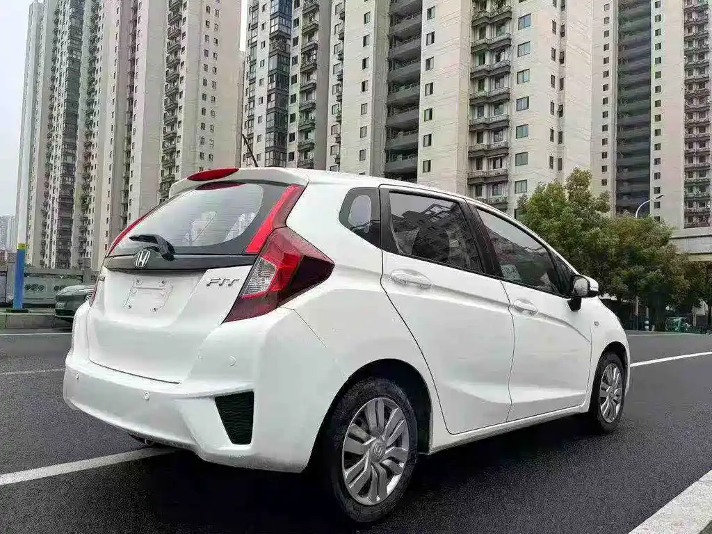 Honda Fit 2015