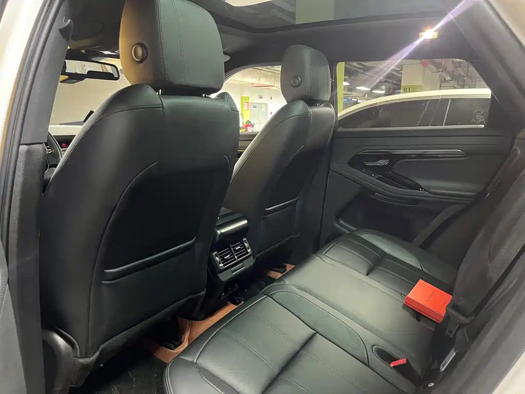 Land Rover Range Rover Evoque 2020 — фото 5
