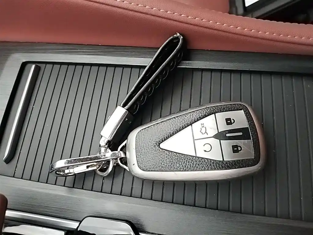 Changan CS75 PLUS 2023 — фото 9