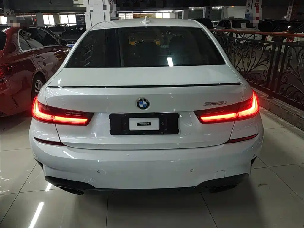 BMW 3 Series 2021