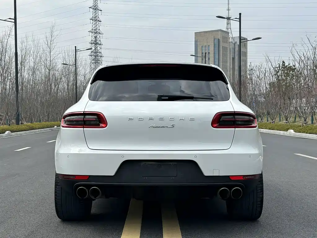 Porsche Macan 2016 — фото 8