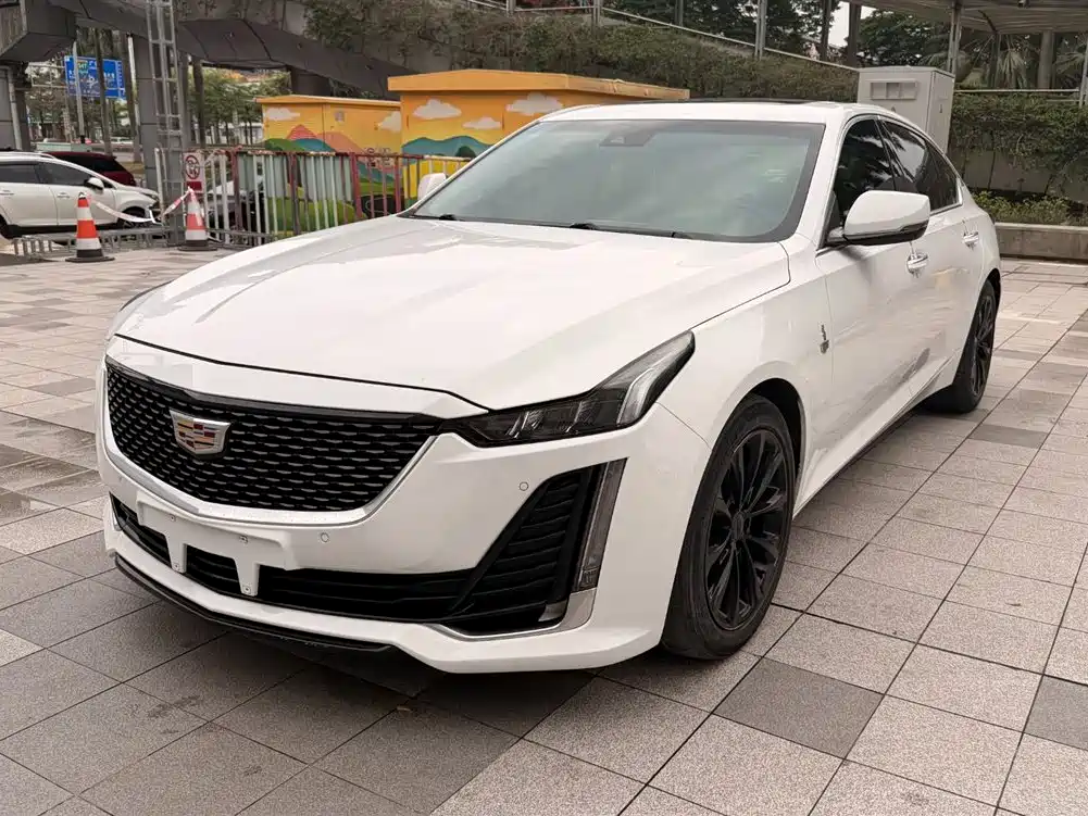 Cadillac CT5 2020 — фото 1