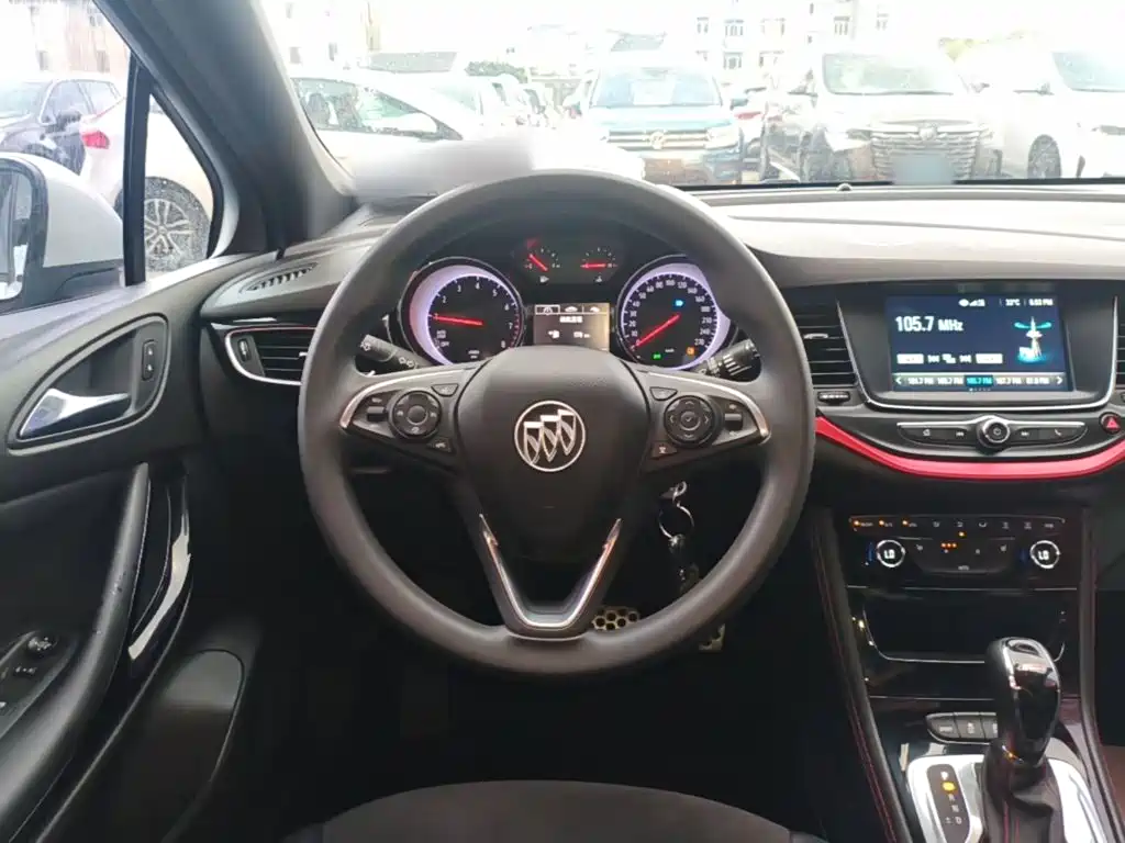 Buick Verano 2019 — фото 11