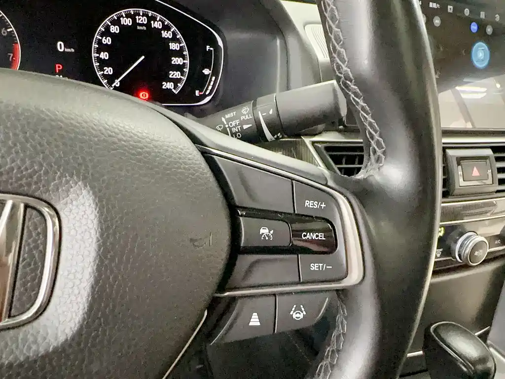 Honda Accord 2022 — фото 14