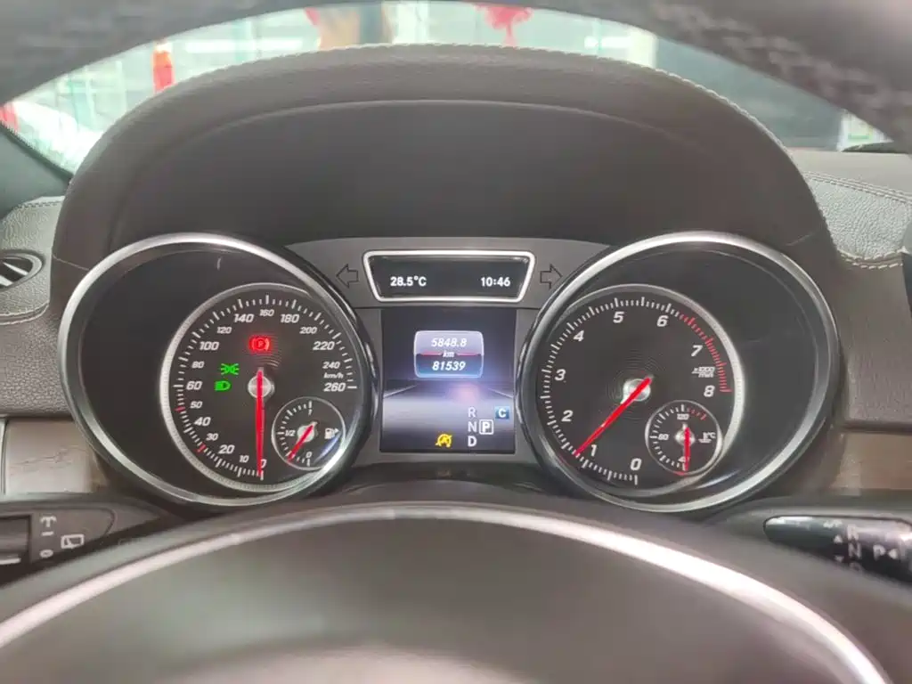 Mercedes-Benz GLE 2018 — фото 12