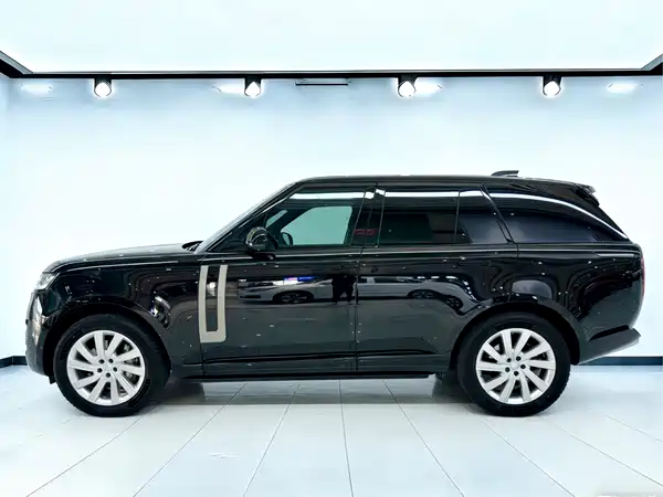 Land Rover Range Rover 2024