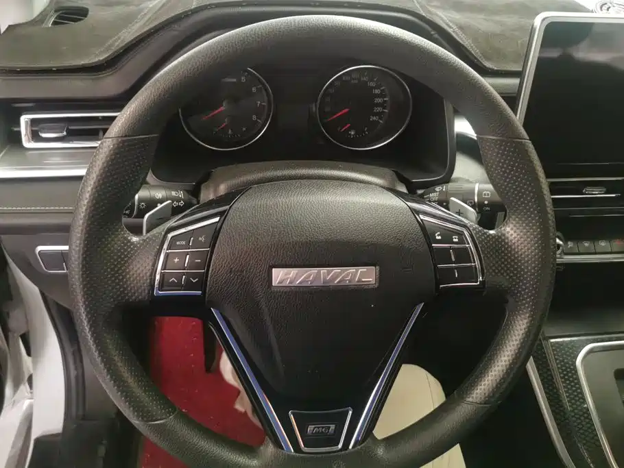 Haval M6 2023 — фото 15