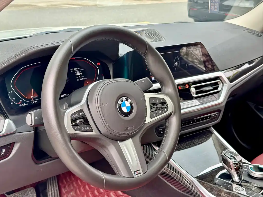 BMW 3 Series 2022 — фото 10
