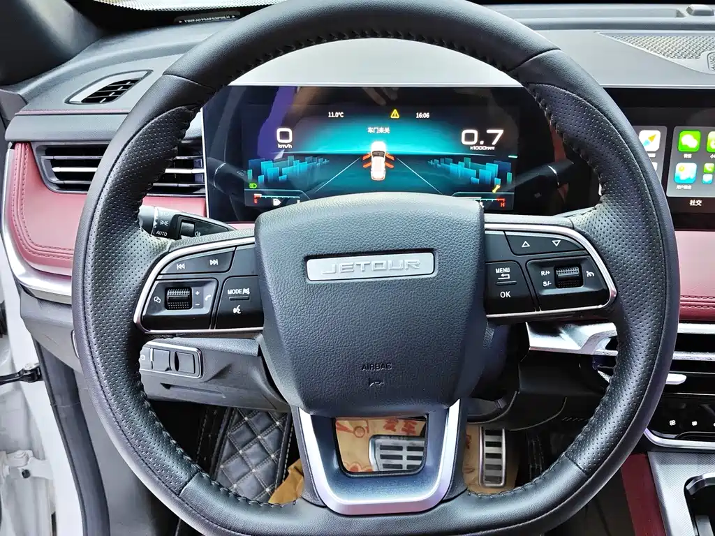 Jetour X70 PLUS 2023 — фото 17