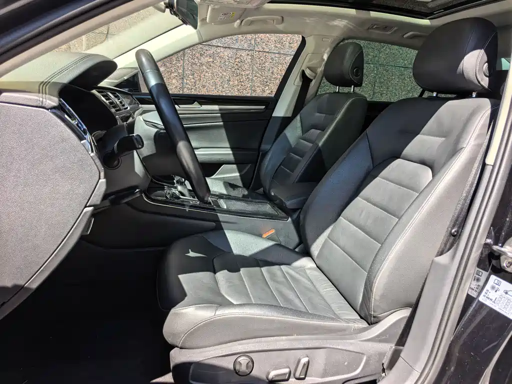 Volkswagen Phideon 2018 — фото 14