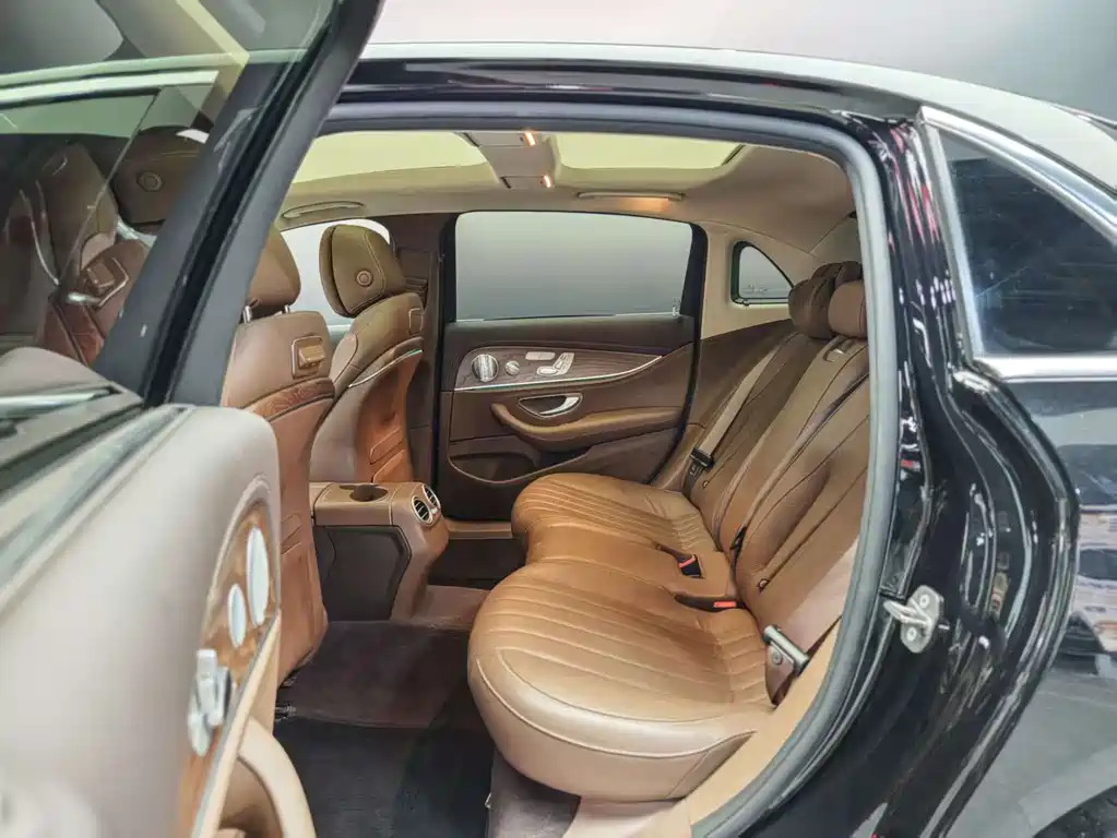 Mercedes-Benz E-Class 2020