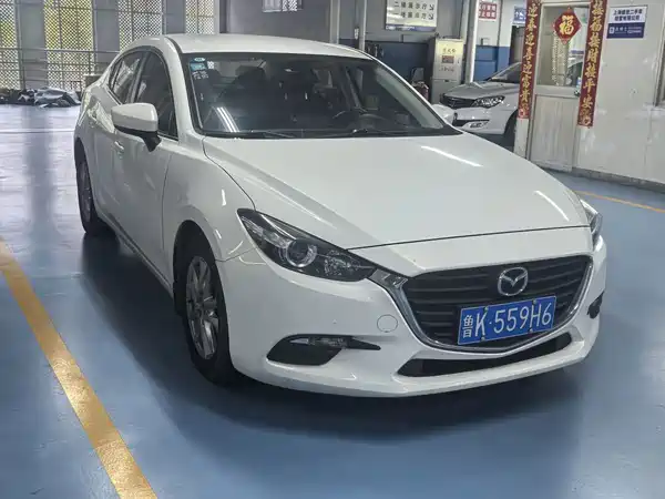 Mazda 3 Axela 2017