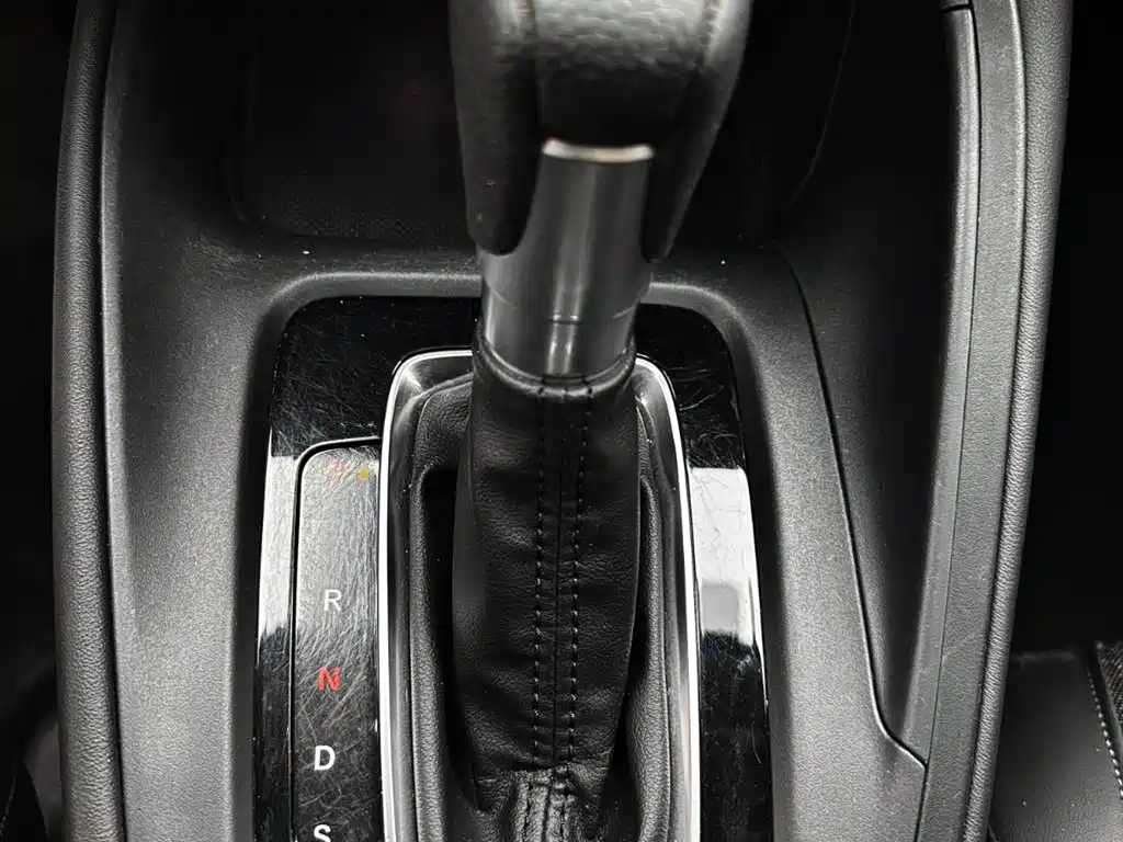 Honda Vezel 2023 — фото 13