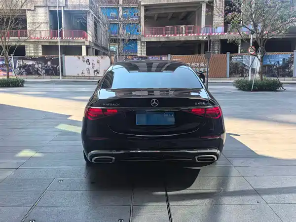 Mercedes-Benz Maybach S-Class 2023