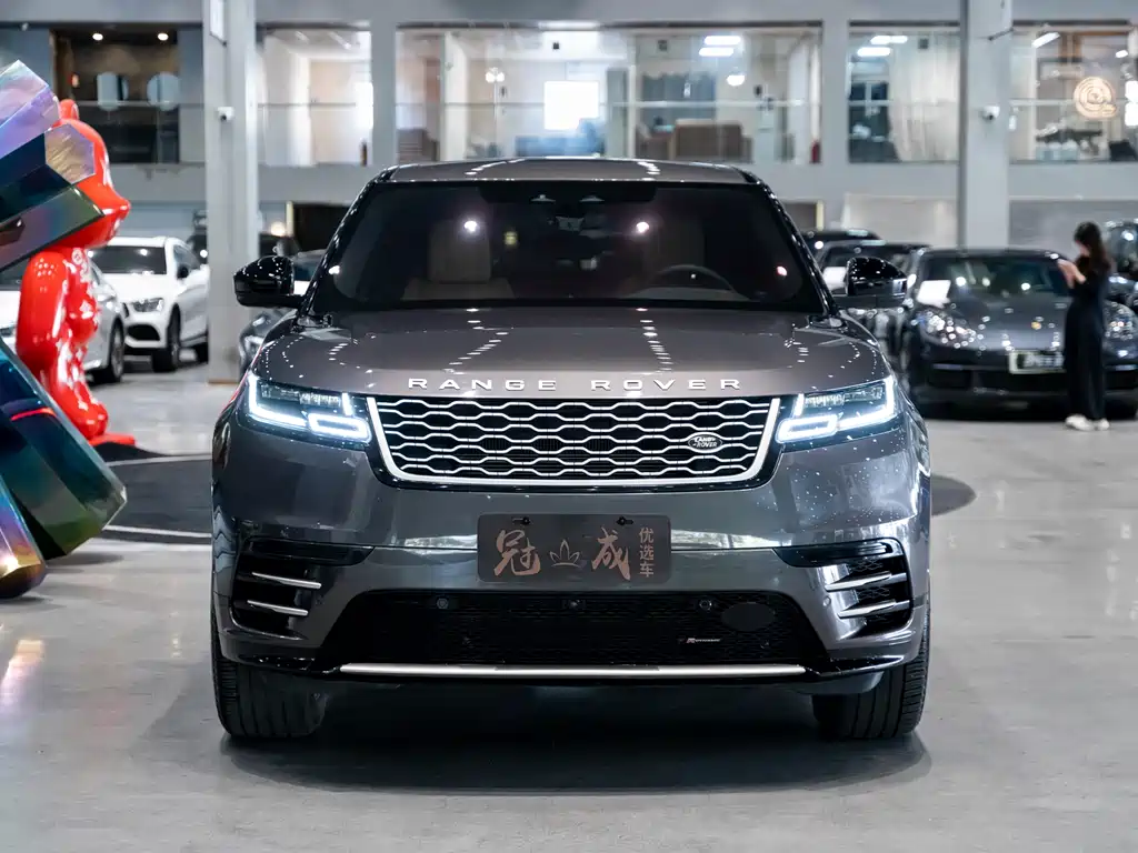 Land Rover Velar 2022 — фото 2
