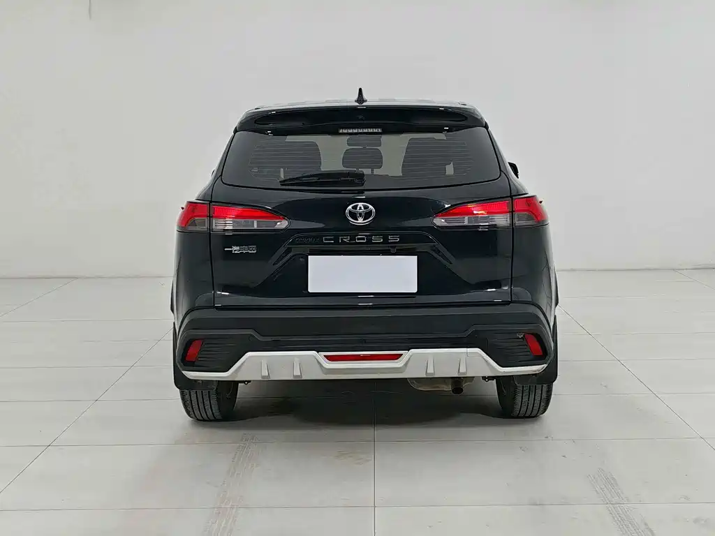 Toyota Corolla Cross 2024 — фото 16