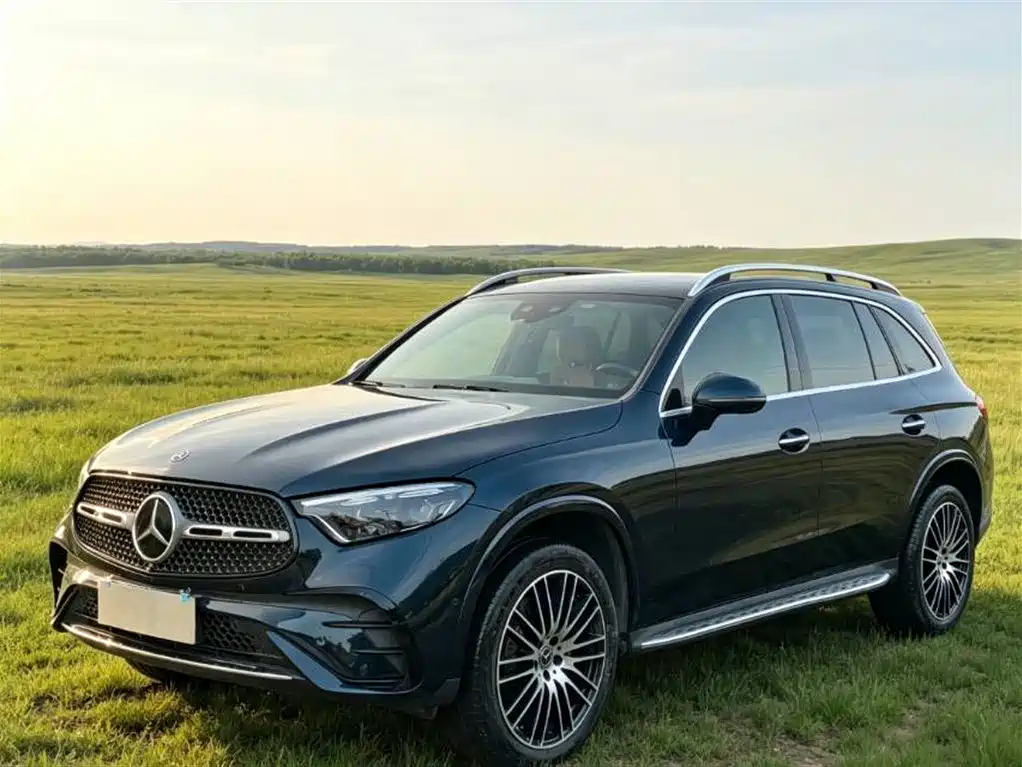 Mercedes-Benz GLC 2023