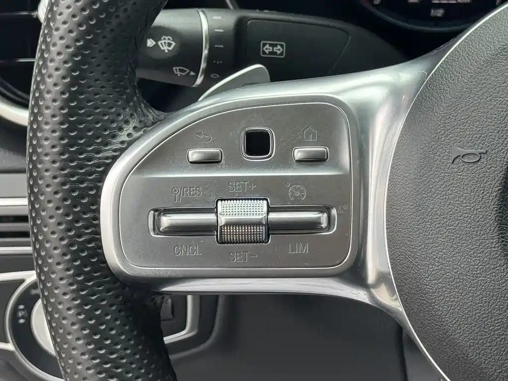 Mercedes-Benz C-Class 2020 — фото 12
