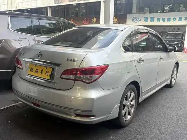 Nissan Sylphy 2012