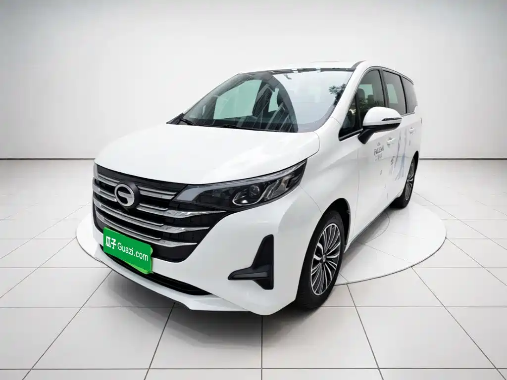 GAC Trumpchi M6 2021 — фото 1