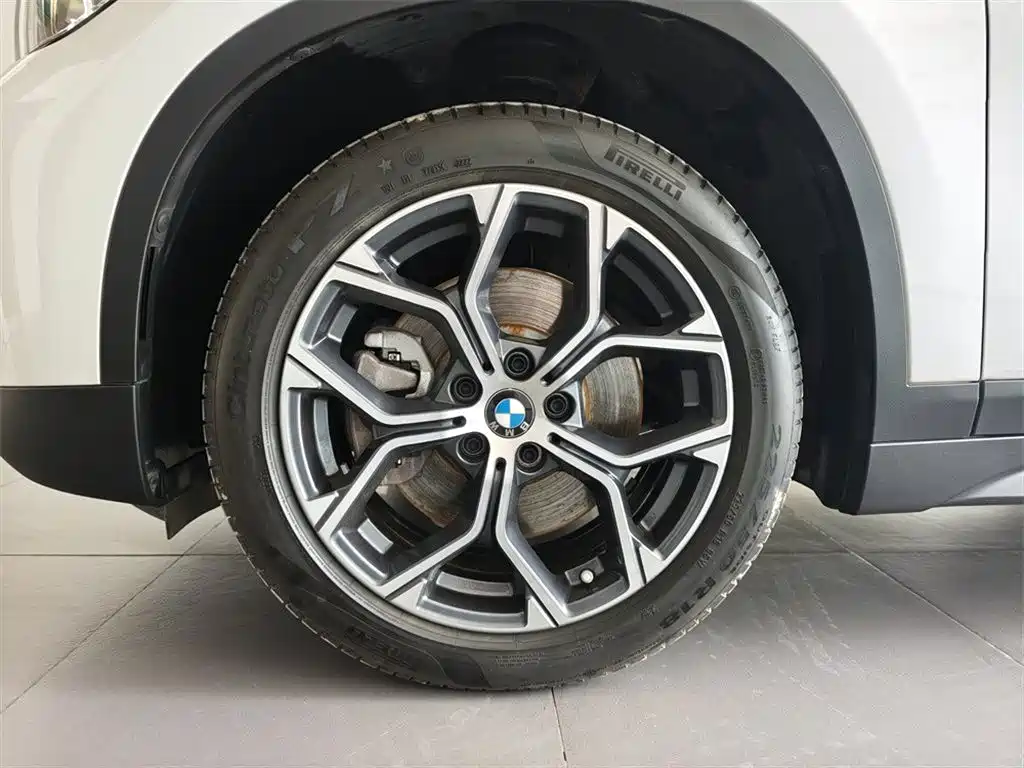 BMW X1 2022 — фото 15