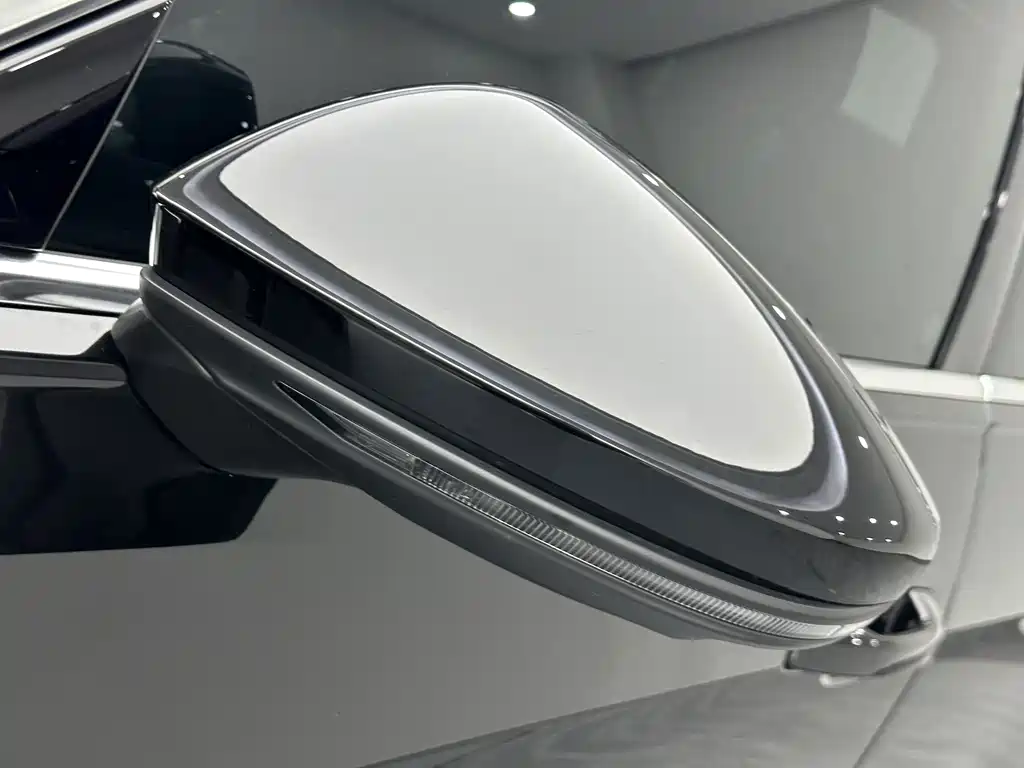 Audi A6L 2023 — фото 25