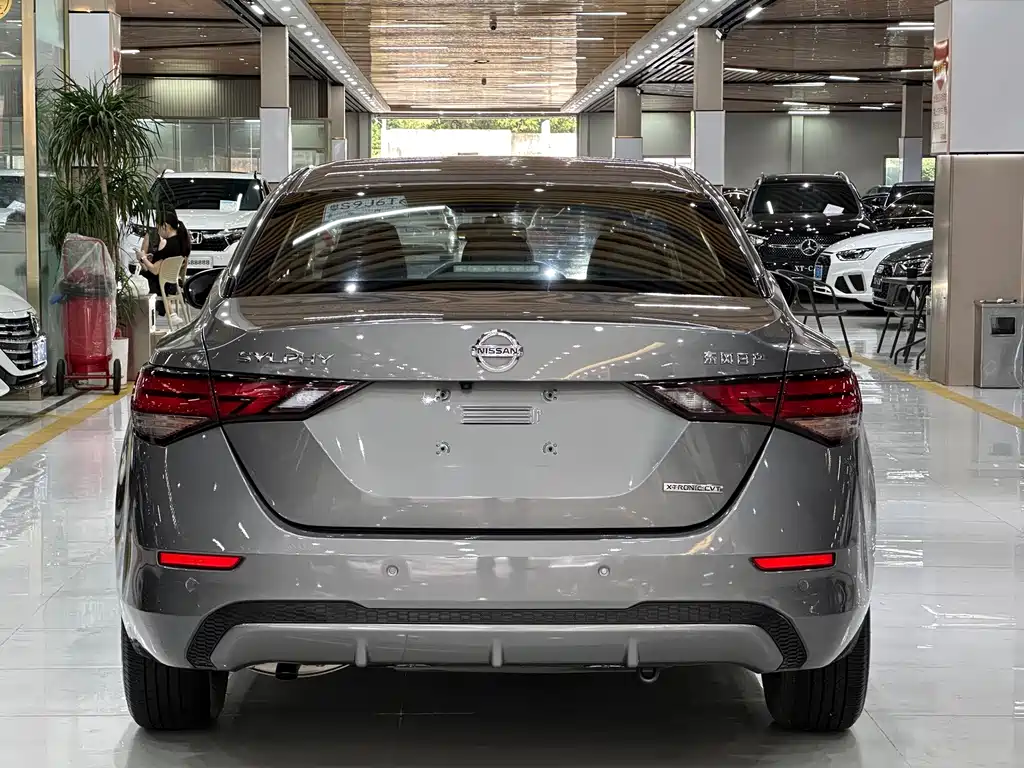 Nissan Sylphy 2020 — фото 12
