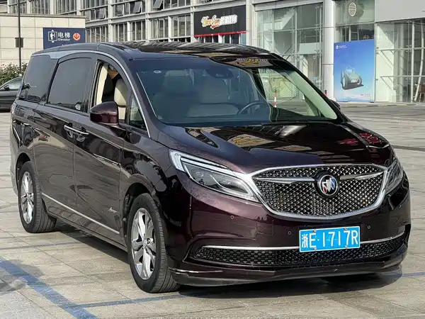 Buick GL8 2017