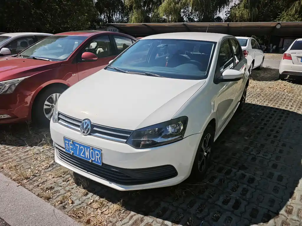 Volkswagen Polo 2016