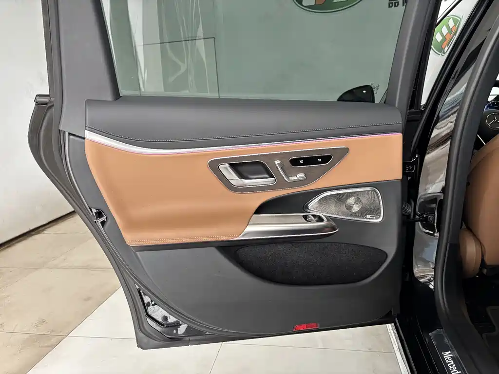 Mercedes-Benz E-Class 2026 — фото 20
