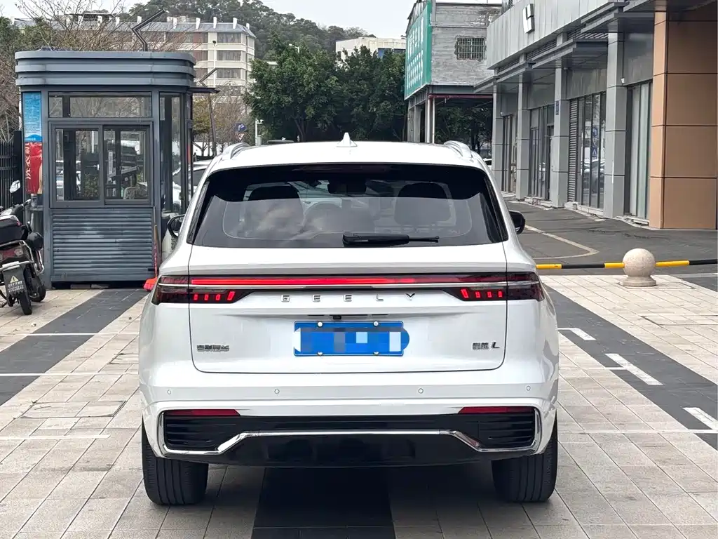 Geely Xingyue L 2023 — фото 8