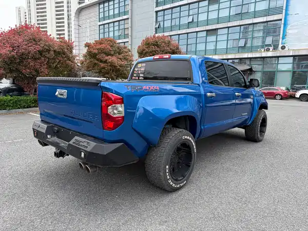 Toyota Tundra 2014