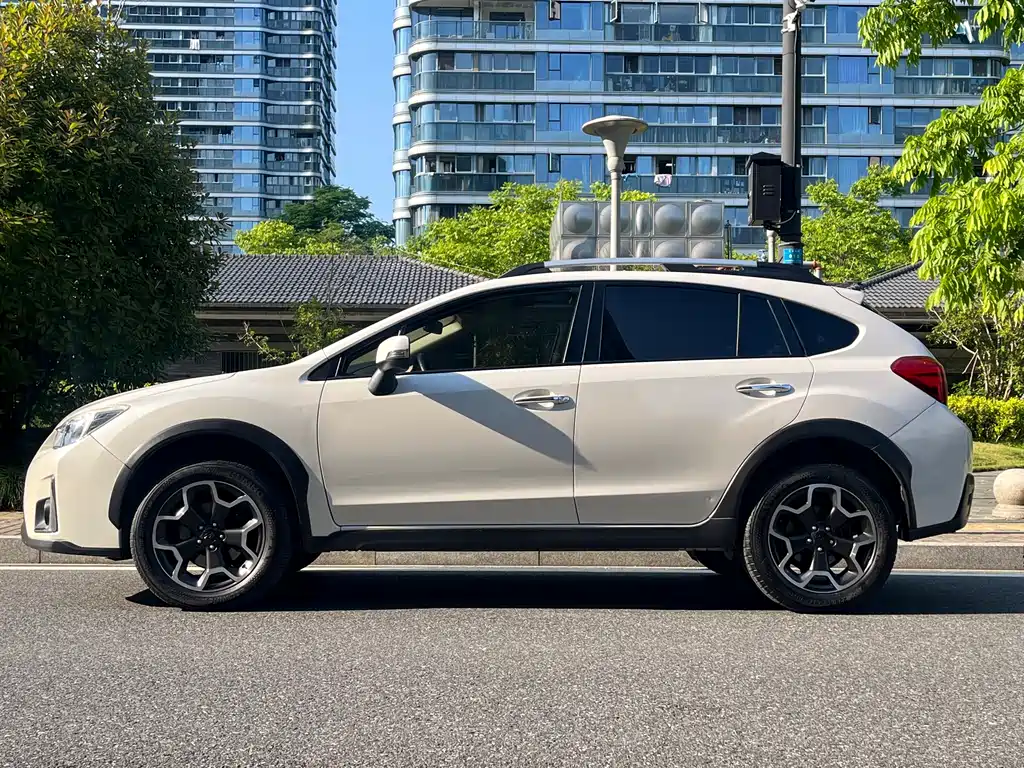 Subaru XV 2015 — фото 6