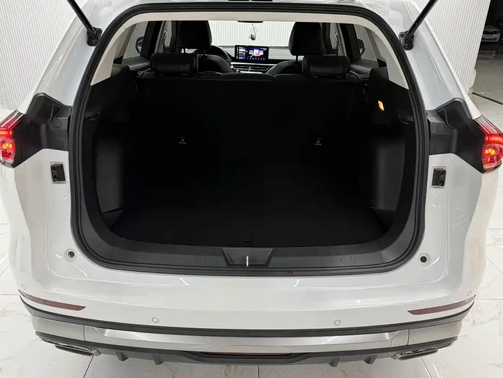 Haval H6 2023 — фото 22