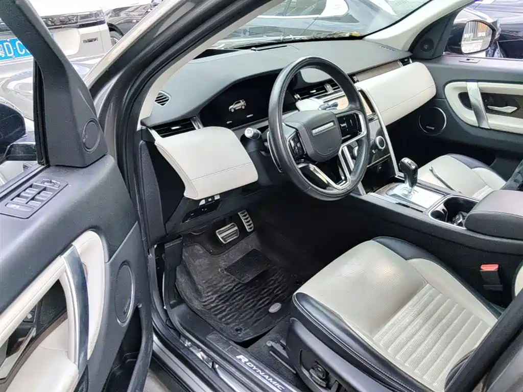 Land Rover Discovery Sport 2021 — фото 23